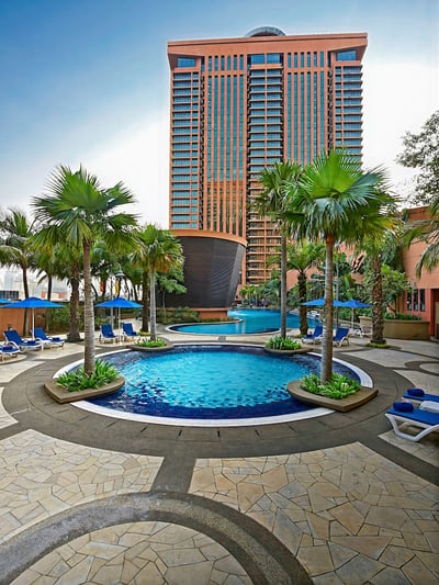 Grand Service Apartment At Times Square(no Front Desk Please Contact The Property 5 Days In Advance)