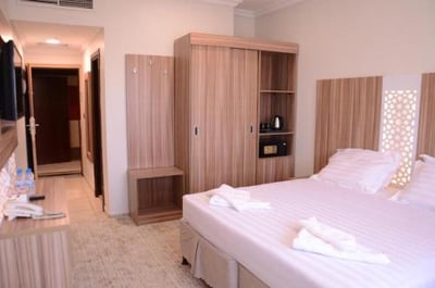 Artal International Hotel