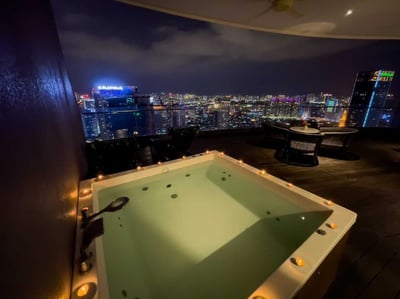 Vortex Premium Suites Klcc By Schien(no Front Desk Please Contact The Property 5 Days In Advance)