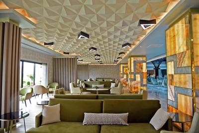 Royal Wings Hotel