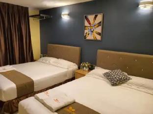 Enrich Hotel Setia Alam(35km Away From Kuala Lumpur)