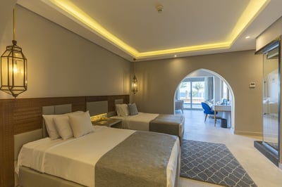 Sunrise Diamond Beach Resort Grand Select (also Known As Sunrise Diamond Beach Resort/sunrise Select Diamond Beach)