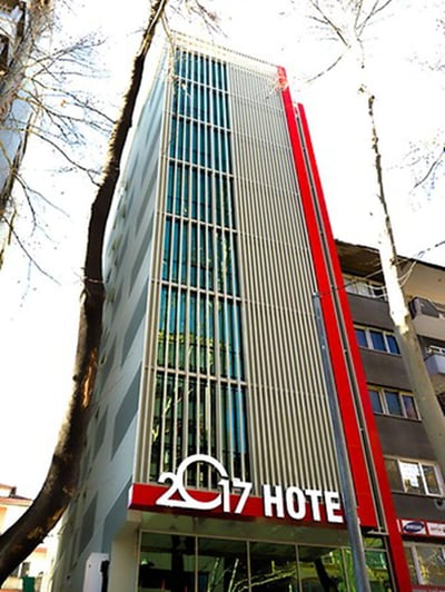 2017 Hotel