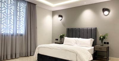 Kease Malqa B 3 Royal Touch Ag28(no Front Desk Please Contact The Property 5 Days In Advance)