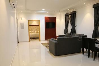 Al Joon Aparthotel