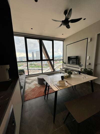 Scarletz Suites Klcc By Azure Heaven(no Front Desk Contact The 5 Days In Advance)