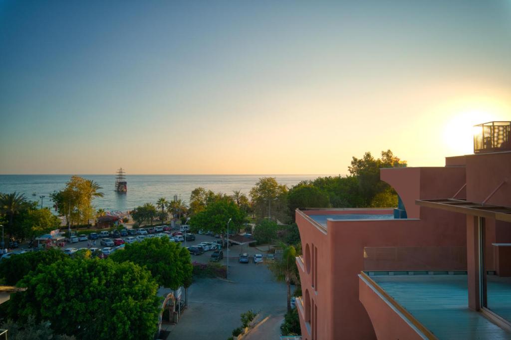 La Gaia Hotel