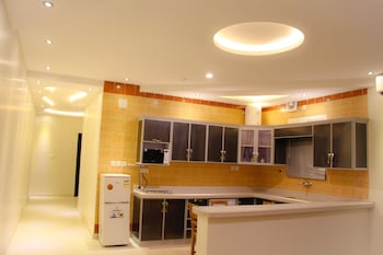 Summerland Suites