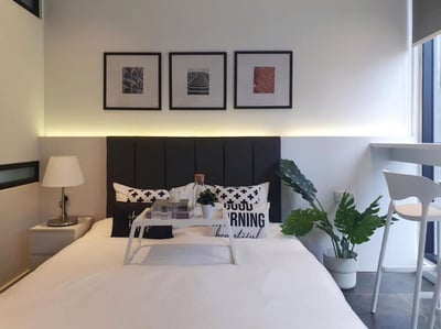 Scarletz Suites Klcc By Purple Orchid(no Front Desk Contact The 5 Days In Advance)