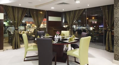 Ewaa Express Hotel-Petal