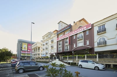 Ev World Hotel Cyberjaya Dpulze Shopping Mall(32km Away From Kuala Lumpur)