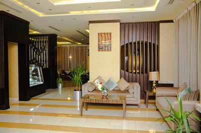 Plaza Inn Business Hotel