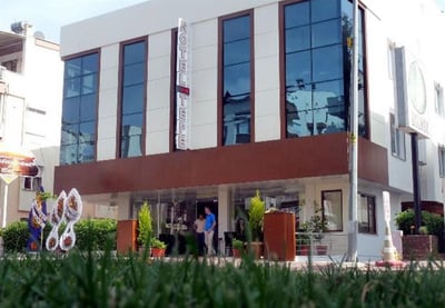 Tepe Hotel