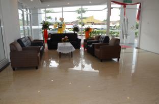 Summit Signature Hotel Oug Kuala Lumpur