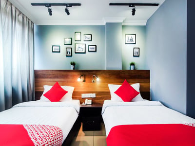 Oyo 761 City Hotel