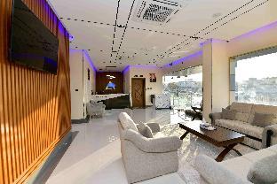 Summit Hotel Suites