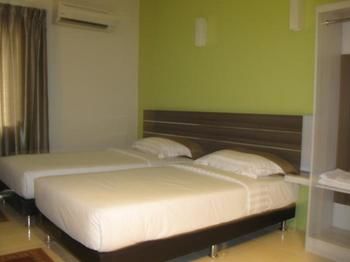 Zen Rooms Basic Neotel Hotel