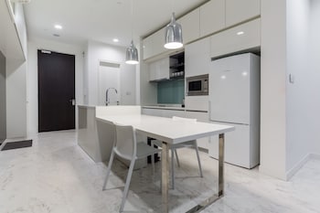 The Platinum Suites (no Front Desk Need To Contact Property 5 Days In Advance)