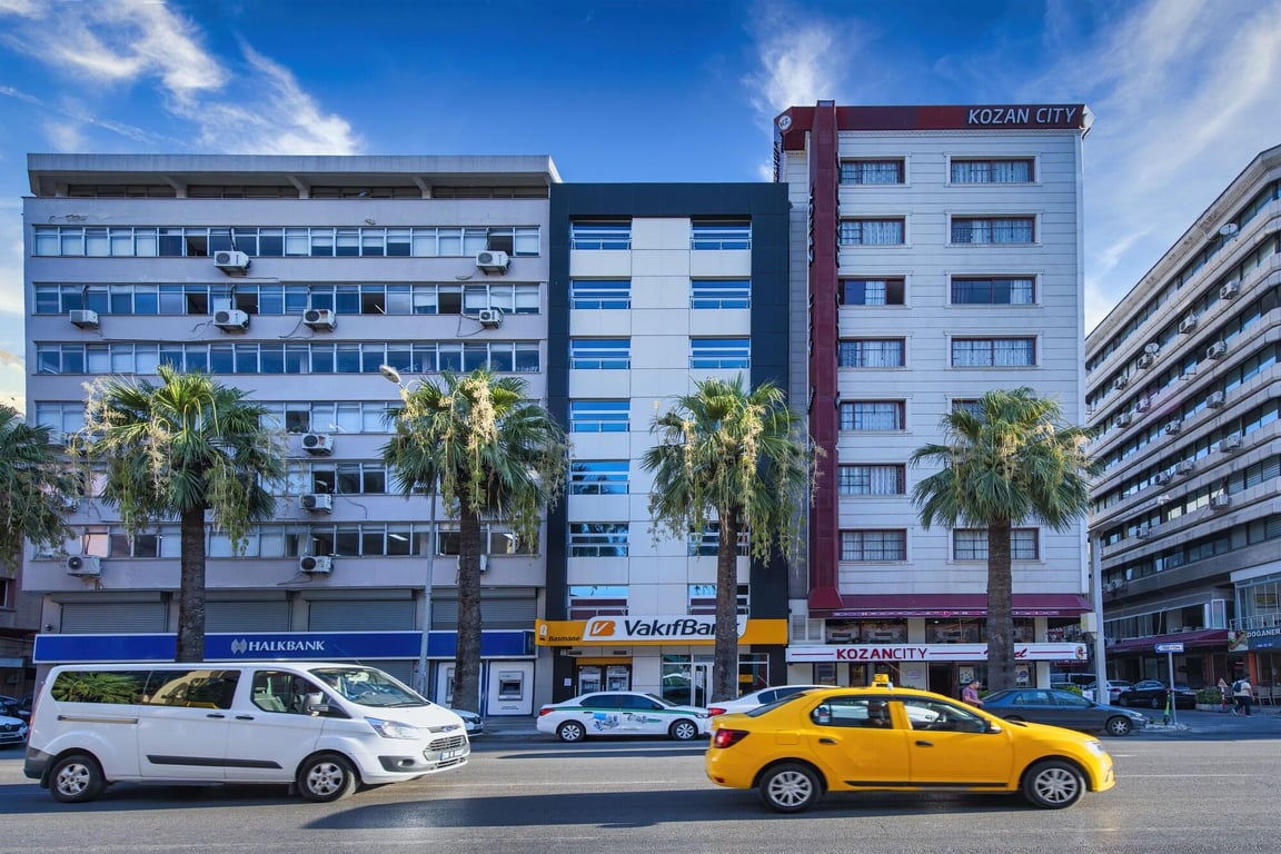 Kozan City Hotel