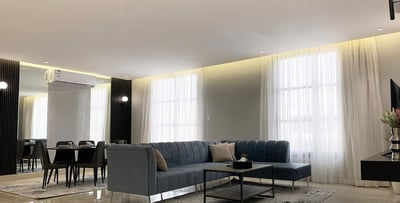Sahafa A 9 Royal Touch Balcony Az74(no Front Desk Please Contact The Property 5 Days In Advance)