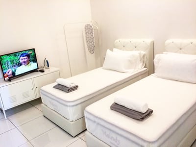 Lawang Suite Corner Roomstay 2 (no Front Desk Need To Contact Property 5 Days In Advance)