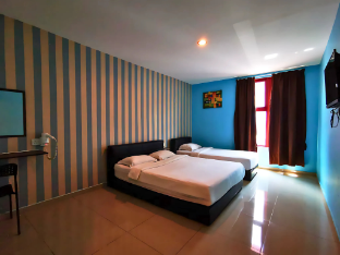 Sky Hotel Damansara Pelangi