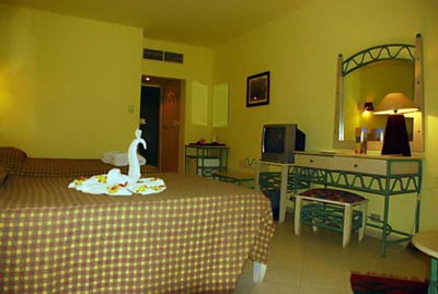 Hauza Beach Resort (this Hotel Is Closed)