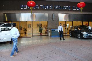 Ridge Service Suite At Times Square (no Front Desk Please Contact The Property 5 Days Before Your Arrival)
