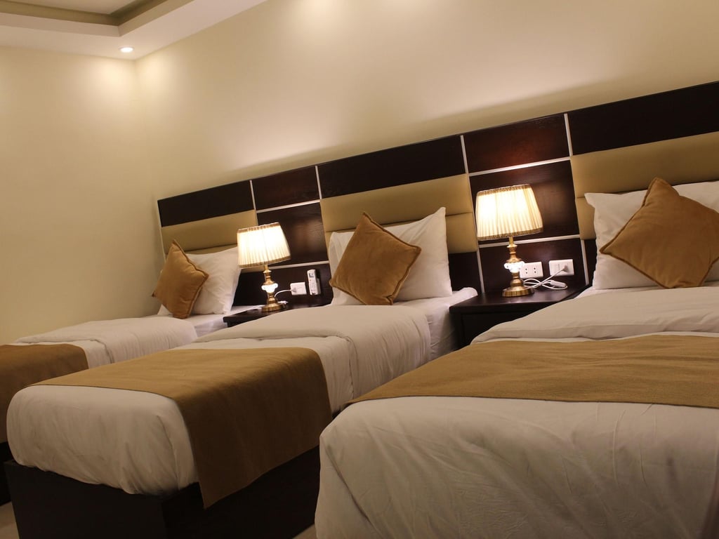 Shaqilath Hotel