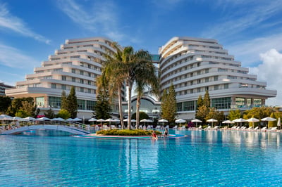 Miracle Resort
