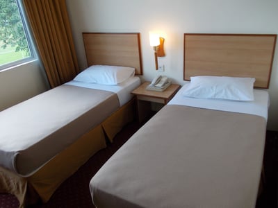 Sri Sutra Hotel Pj Jalan 227