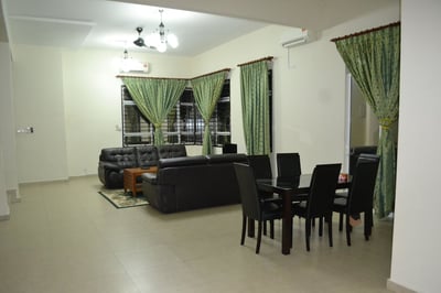 Sitiyam Homestay Kota Warisan (no Front Desk Please Contact The Property 5 Days Before Arrival)