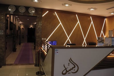 Albateel Furnished Apartments(no Front Desk Contact The 5 Days In Advance)