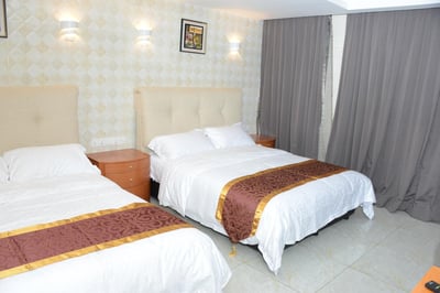 Suwara Hotel