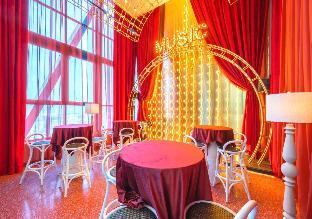 Scarletz Leisure Suites Klcc(no Front Desk Please Contact The Property 5 Days In Advance)