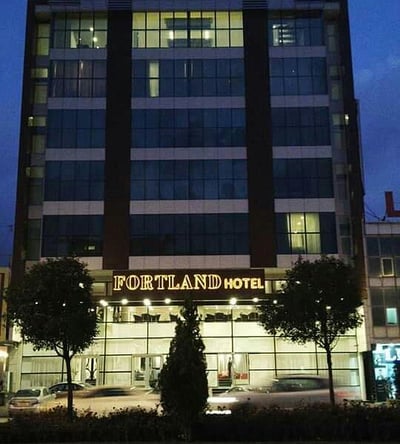 Fortland Hotel