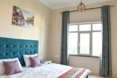 Muscat Villa (no Front Desk Please Contact The Property In Advance)