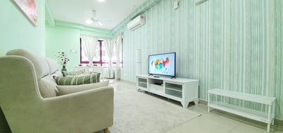 Dahlia Home At Rafflesia Condominium (no Front Desk Need To Contact Property 5 Days In Advance)