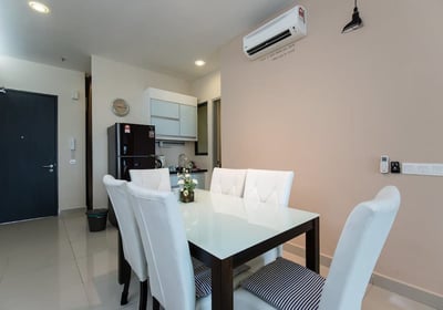 Univ 360 Place By Sync (no Front Desk Need To Contact Property 5 Days In Advance)