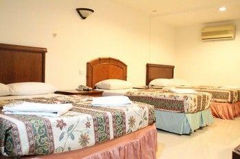 Macktz Comfort Inn Grand Crescent