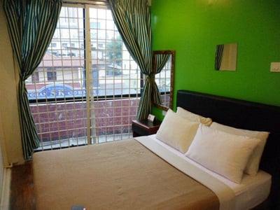The Green Hut Lodge Hotel