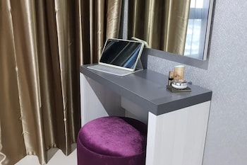 Parisian By Euzmo Residences At I City (no Front Desk Please Contact The Property 5 Days Before Your Arrival)