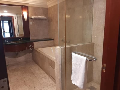 Kl Grand Service Suite At Times Square