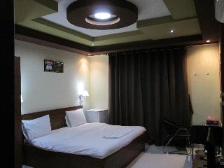 Al Mabilah Hotel Llc (31 Km Away From Muscat)