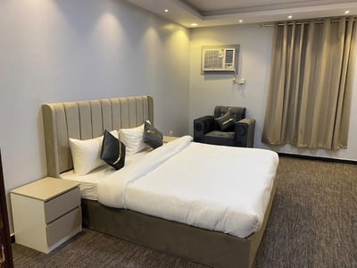 Al Rayhan Suites(no Front Desk Contact The 5 Days In Advance)