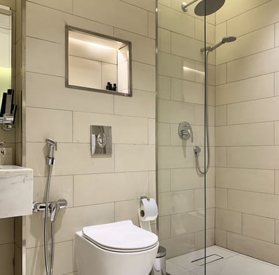 Kease Tawun B3 1 Royal Touch Ag72(no Front Desk Please Contact The Property 5 Days In Advance)