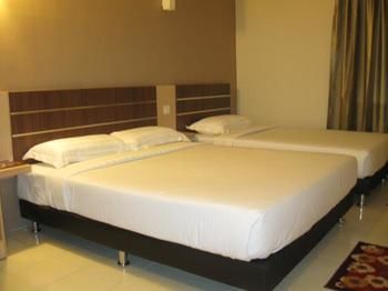 Zen Rooms Basic Neotel Hotel