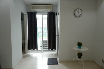 Pangsapuri Suria Kota Damansara By Friend (no Front Desk Please Contact The Property 5 Days Before Your Arrival)