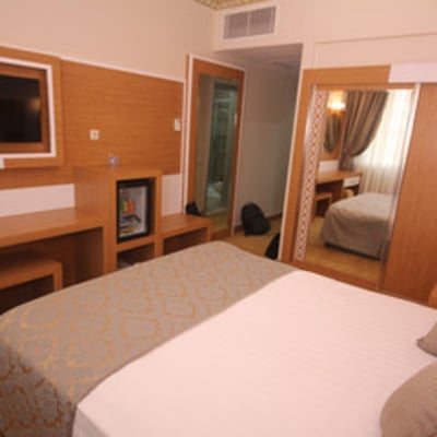 Met Gold Hotel