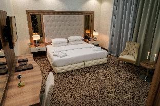 The Glorious Hotel